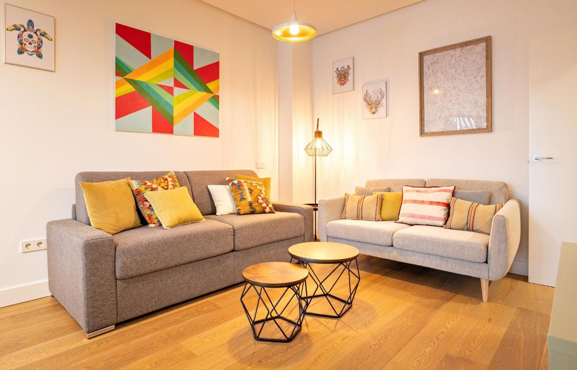 Cathedral Apartment Welcome Wheelchairs 6 Pax เซบีญา ภายนอก รูปภาพ