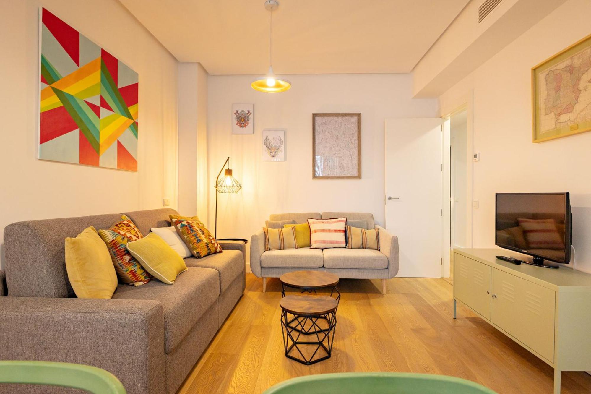 Cathedral Apartment Welcome Wheelchairs 6 Pax เซบีญา ภายนอก รูปภาพ