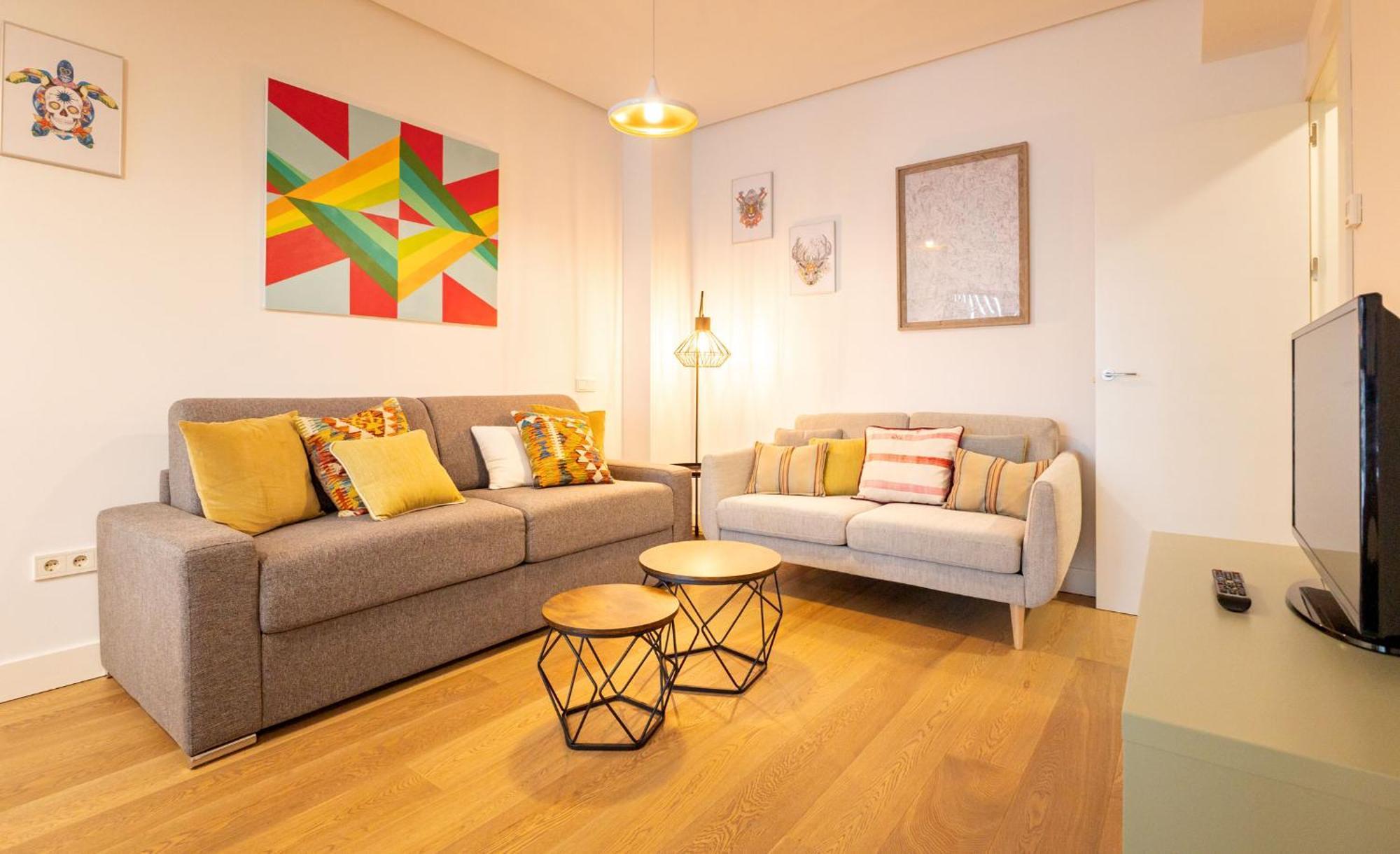 Cathedral Apartment Welcome Wheelchairs 6 Pax เซบีญา ภายนอก รูปภาพ
