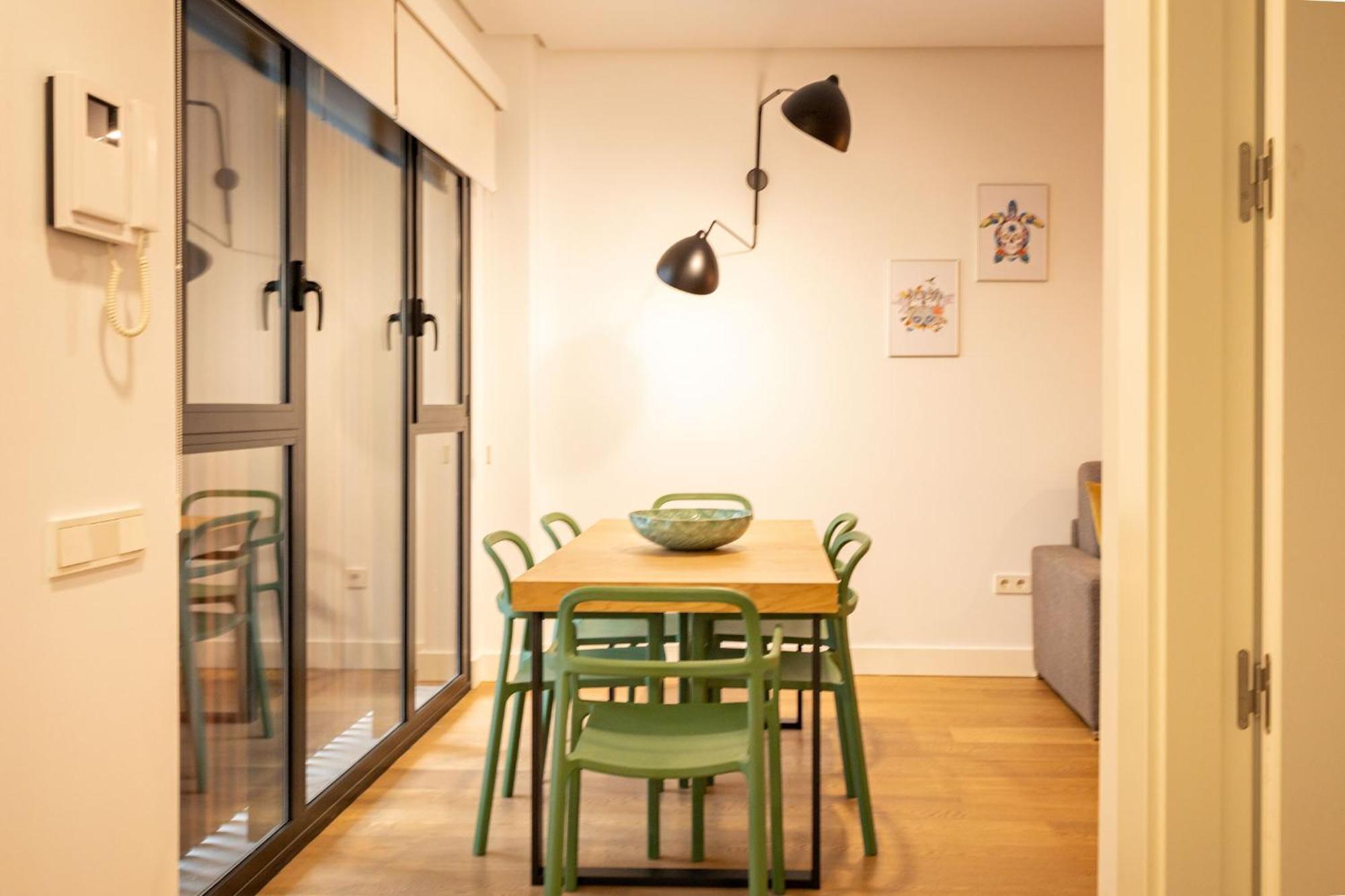 Cathedral Apartment Welcome Wheelchairs 6 Pax เซบีญา ภายนอก รูปภาพ