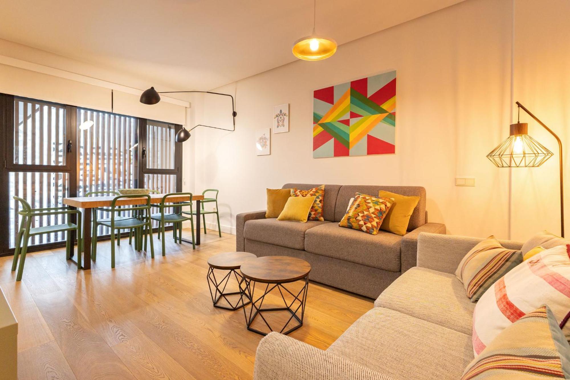 Cathedral Apartment Welcome Wheelchairs 6 Pax เซบีญา ภายนอก รูปภาพ